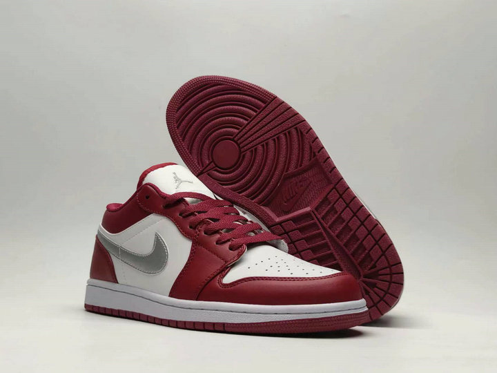 Nike Air Jordan 1 Low Chaussures Cement Gris Cherrywood Rouge